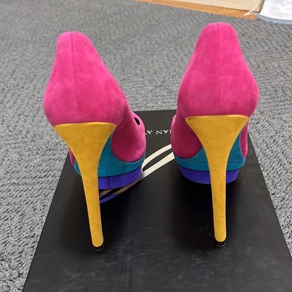 Brian Atwood Multicolor heels slightly used - Picture 3 of 5